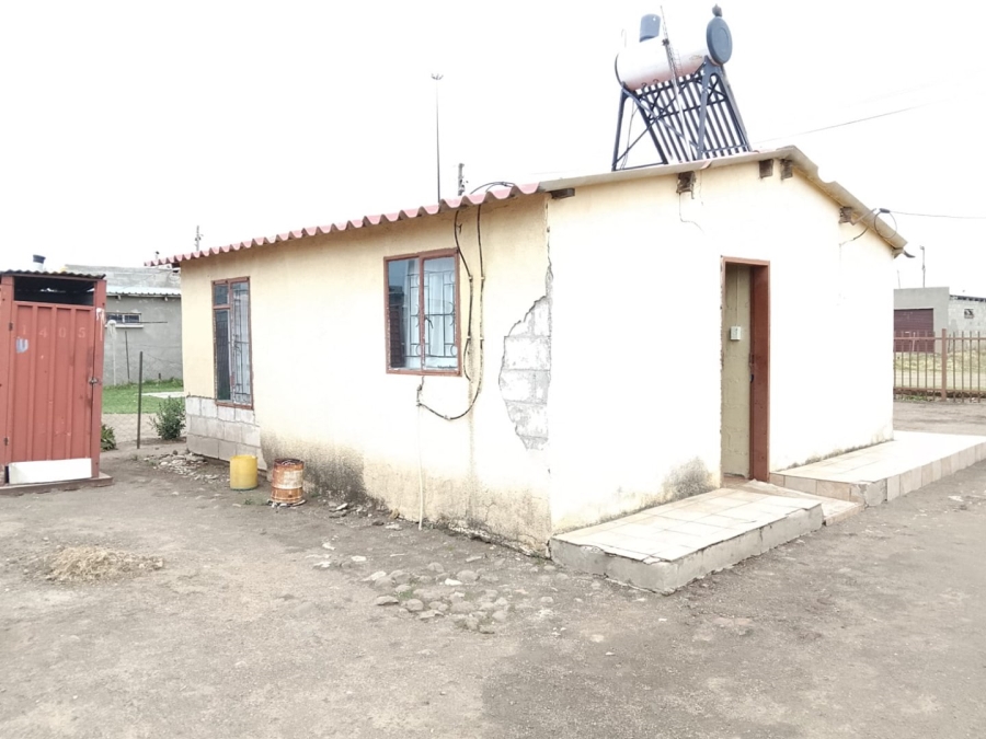 2 Bedroom Property for Sale in Botshabelo Free State